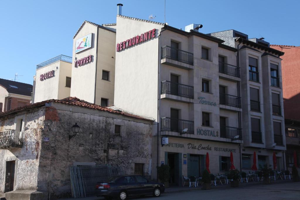 Hostal Torres Сан-Леонардо-де-Ягуэ Экстерьер фото