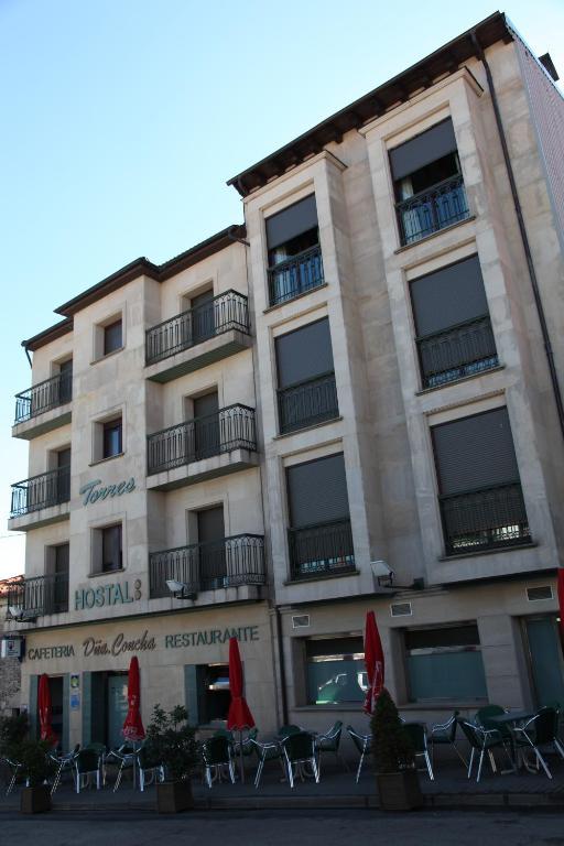 Hostal Torres Сан-Леонардо-де-Ягуэ Экстерьер фото